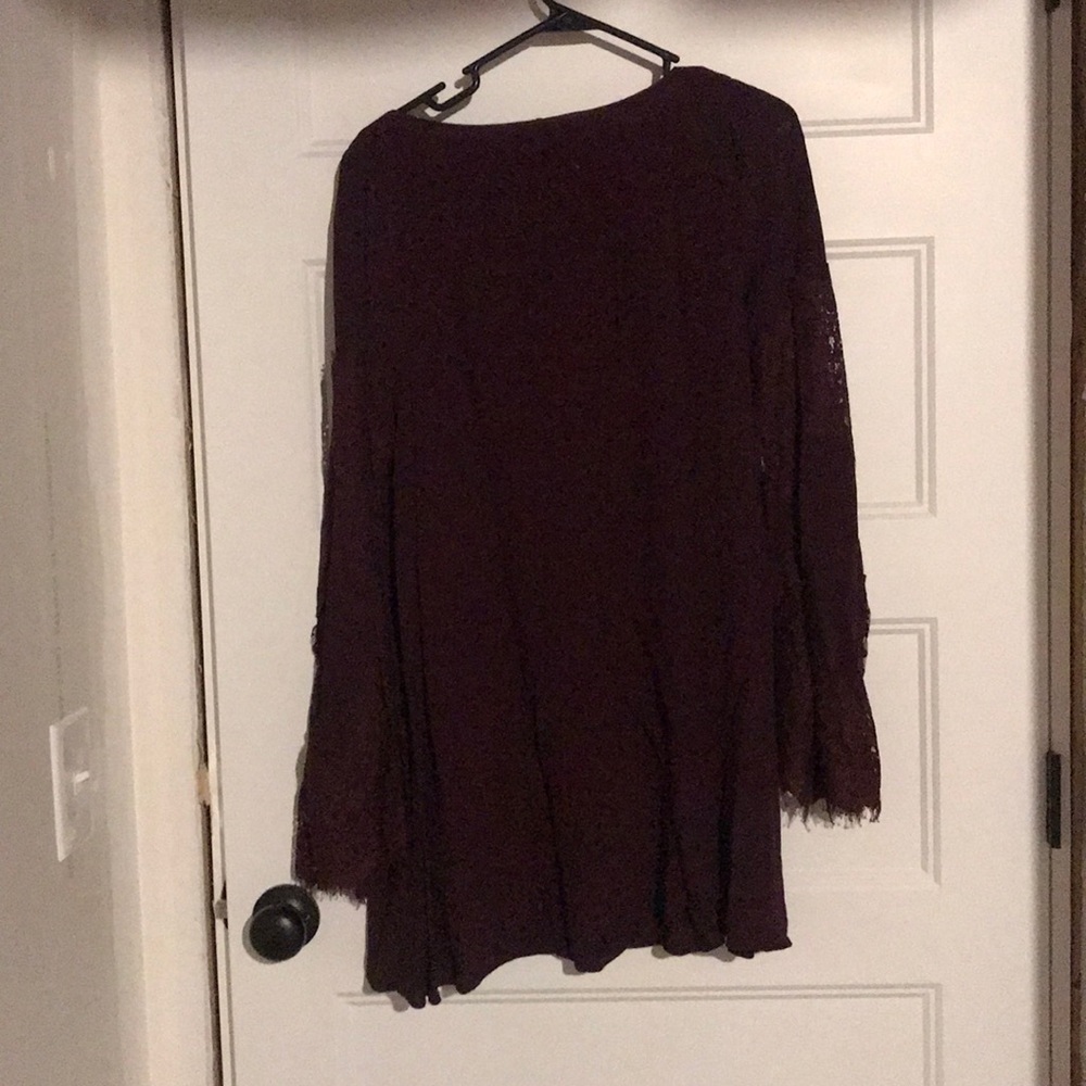 Dress - Picture 3 of 3